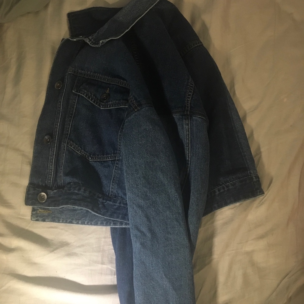Retro Cropped Denim Jacket - Picture 2 of 4